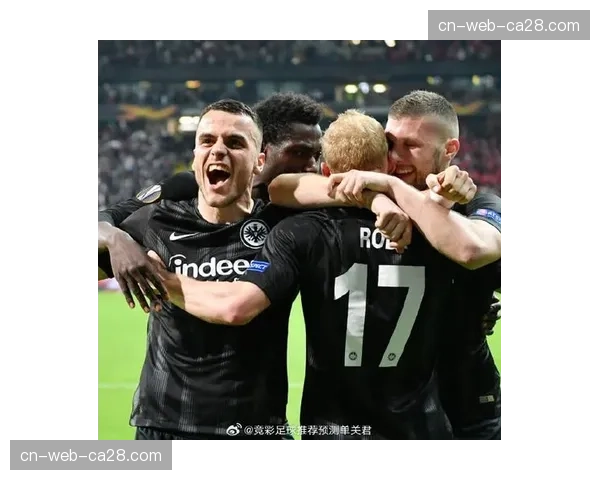 终场哨响：斯图加特2-2战平法兰克福，双方各取一分